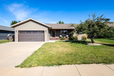 /international/us/3922-gallatin-avenue-spearfish-sd-110104074388/
