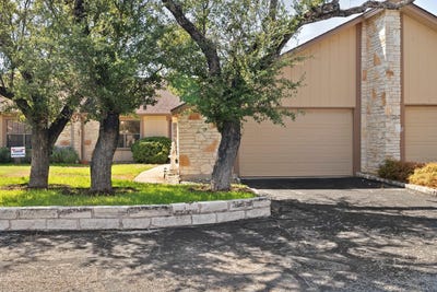 /international/us/28-oaks-pl-lago-vista-tx-110108570540/
