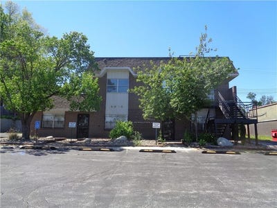/international/us/3916-s-lynn-court-independence-mo-110107988080/