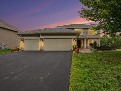 /international/us/26814-meadow-ridge-drive-elko-new-market-mn-110109850949/