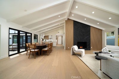 /international/us/17181-westport-drive-huntington-beach-ca-110098261838/
