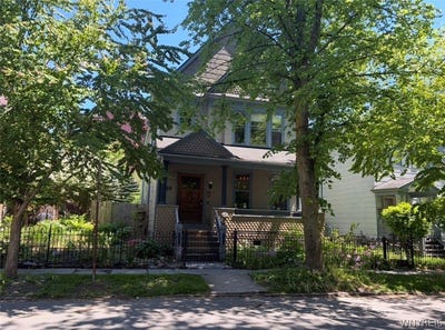 /international/us/49-park-street-buffalo-ny-110108471884/