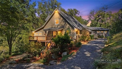 /international/us/2711-rabbit-hop-road-spruce-pine-nc-110120147359/