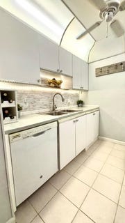 /international/us/2-newport-a-drive-deerfield-beach-fl-110120454451/