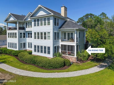 /international/us/11-rising-tide-drive-beaufort-sc-110108804773/