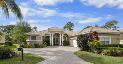 /international/us/2010-sw-ashton-way-palm-city-fl-110099639245/