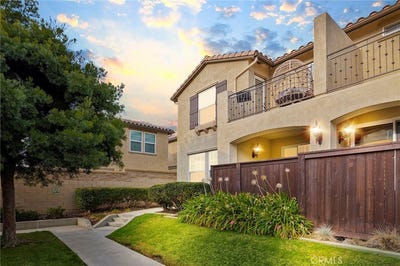 /international/us/41945-davenport-way-murrieta-ca-110108636003/