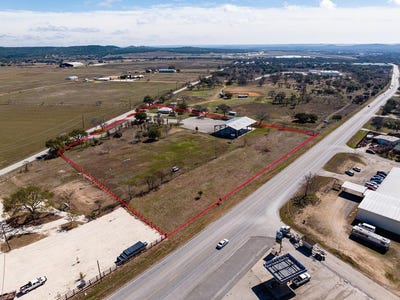 /international/us/581-peterson-farm-rd-kerrville-tx-110098009636/