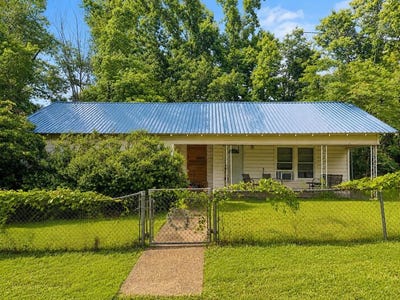 /international/us/303-davidson-street-newton-tx-110107827082/