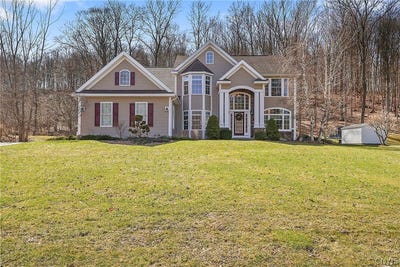 /international/us/301-starksboro-drive-camillus-ny-110106930145/