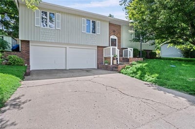 /international/us/108-westside-drive-atchison-ks-110108538319/