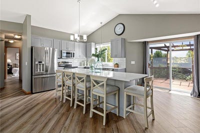 /international/us/252-birch-street-baldwin-wi-110100480202/