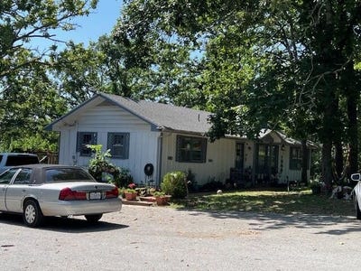 /international/us/238-coon-creek-road-hollister-mo-110101363731/