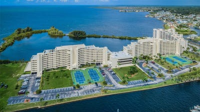 /international/us/6035-sea-ranch-drive-hudson-fl-110104488487/