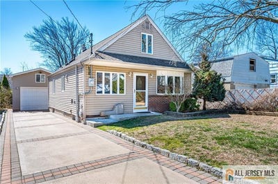 /international/us/81-coakley-street-iselin-nj-110098246711/