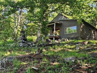 /international/us/257-huckleberry-trail-meadows-of-dan-va-110108391157/