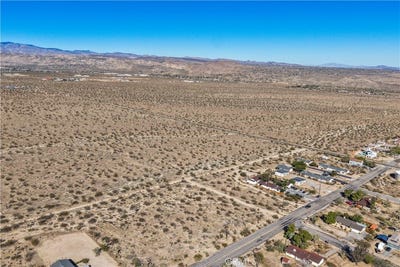 /international/us/7442-olympic-road-joshua-tree-ca-110110327854/