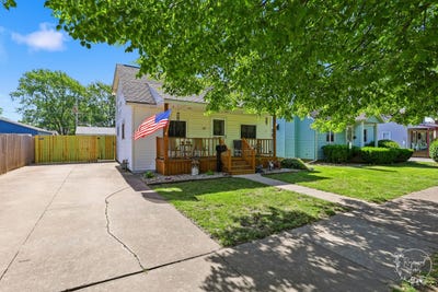 /international/us/372-n-blaine-avenue-bradley-il-110108505858/