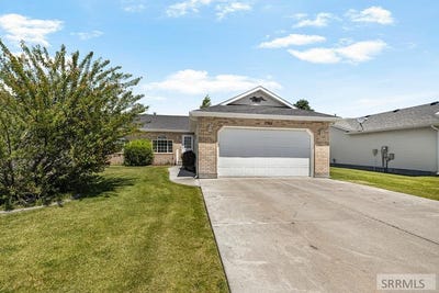 /international/us/2907-e-courtyard-circle-ammon-id-110108636395/