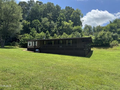 /international/us/751-tuggle-hill-road-rogersville-tn-110100895840/
