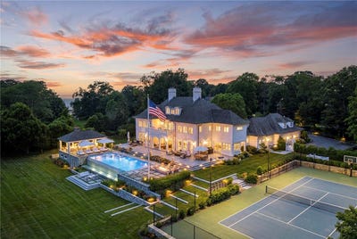 /international/us/85-nayatt-road-barrington-ri-110107664239/
