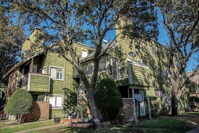 /international/us/9833-walnut-street-dallas-tx-110107165120/