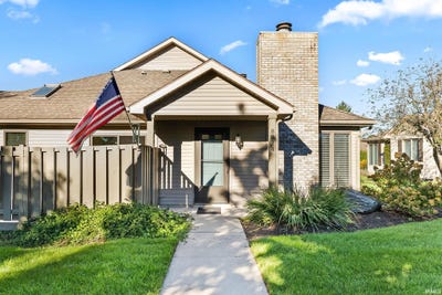 /international/us/8024-harrisburg-lane-fort-wayne-in-110120154046/