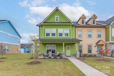 /international/us/1044-riverwalk-parkway-rock-hill-sc-110103804833/