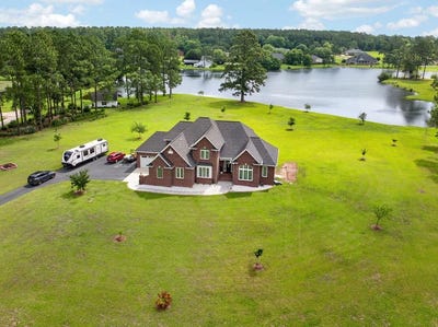/international/us/136-s-lake-drive-moultrie-ga-110108466887/