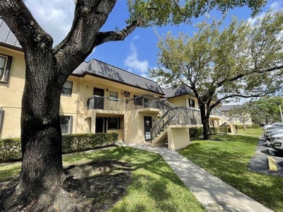 /international/us/9173-nw-1st-ct-pembroke-pines-fl-110096173946/