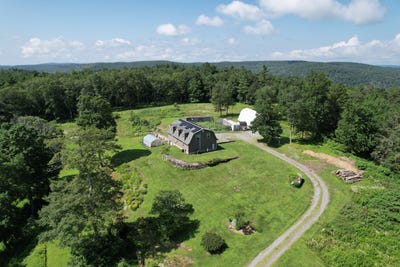 /international/us/35-college-street-cornwall-ct-110101012485/?lang=zh-tw