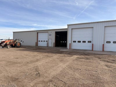 /international/us/181-lawrence-road-ogallala-ne-110094037640/