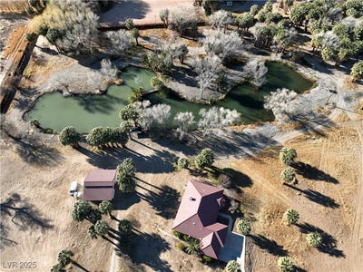 /international/us/4255-w-state-highway-168-moapa-nv-110096912810/