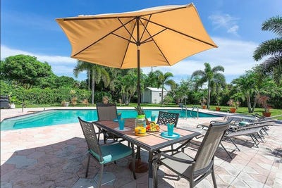 /international/us/272-nw-45th-street-boca-raton-fl-110107576436/