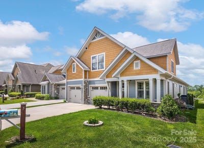 /international/us/5-holland-mountain-view-asheville-nc-110099801606/
