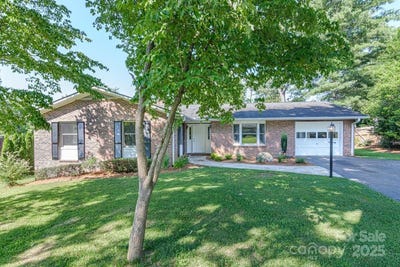 /international/us/1045-carousel-lane-hendersonville-nc-110100593482/