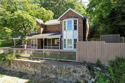 /international/us/598-john-street-st-albans-wv-110108541186/