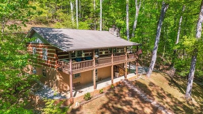 /international/us/541-trimont-mountain-trl-franklin-nc-110108473762/