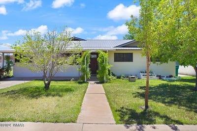 /international/us/1219-w-florida-street-holbrook-az-110095633570/