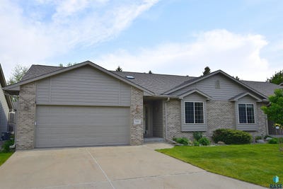 /international/us/5305-w-sunnydale-pl-sioux-falls-sd-110107859147/