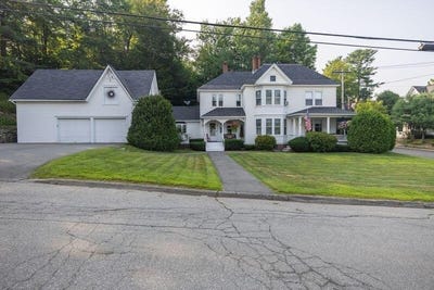 /international/us/105-franklin-street-rumford-me-110101592519/