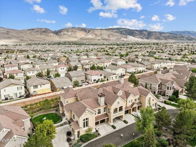 /international/us/9900-wilbur-may-parkway-reno-nv-110102365101/
