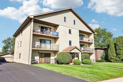 /international/us/15850-laramie-avenue-oak-forest-il-110110356607/