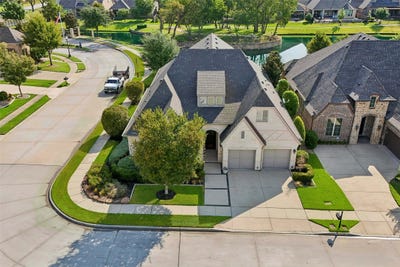 /international/us/5729-heron-drive-w-colleyville-tx-110120499951/