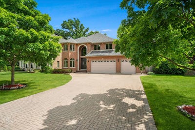 /international/us/1017-e-red-oak-street-addison-il-110106013938/