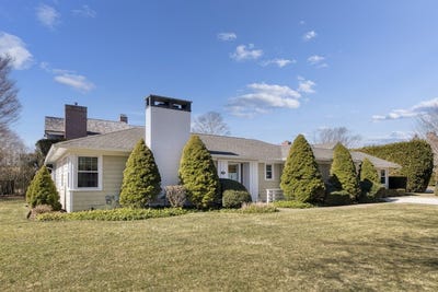/international/us/45-james-st-southampton-ny-110098175611/