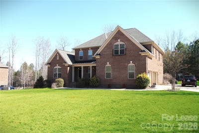 /international/us/113-bay-shore-drive-belmont-nc-110108269395/