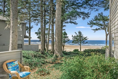 /international/us/3250-nw-oceanview-drive-newport-or-110107199308/