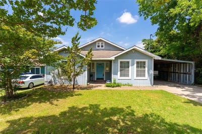 /international/us/410-n-texas-street-celina-tx-110105365193/