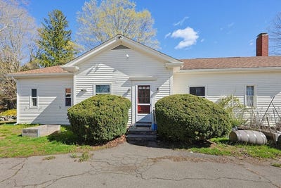 /international/us/9-13-w-main-st-norton-ma-110107603127/